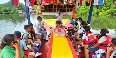 Hijos de funcionarios de la Secretaría de Educación se toman el Parque Espíritu del Manglar