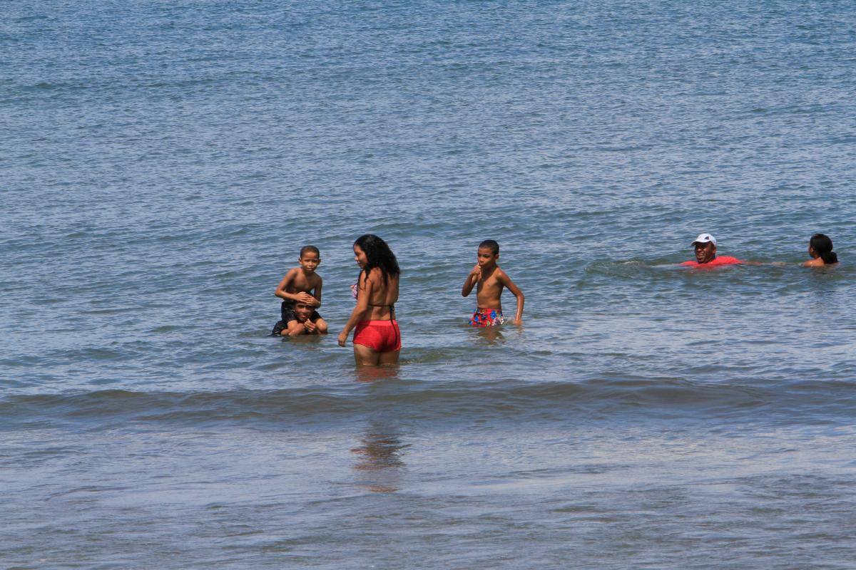 Continúan visitas a playas no autorizadas en Cartagena