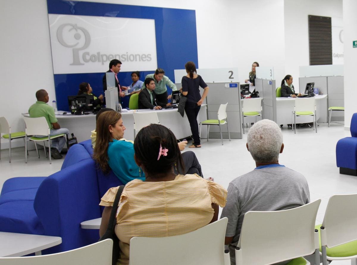 El 2,5% de los afiliados a Colpensiones cotiza con más de 7 SMMLV.