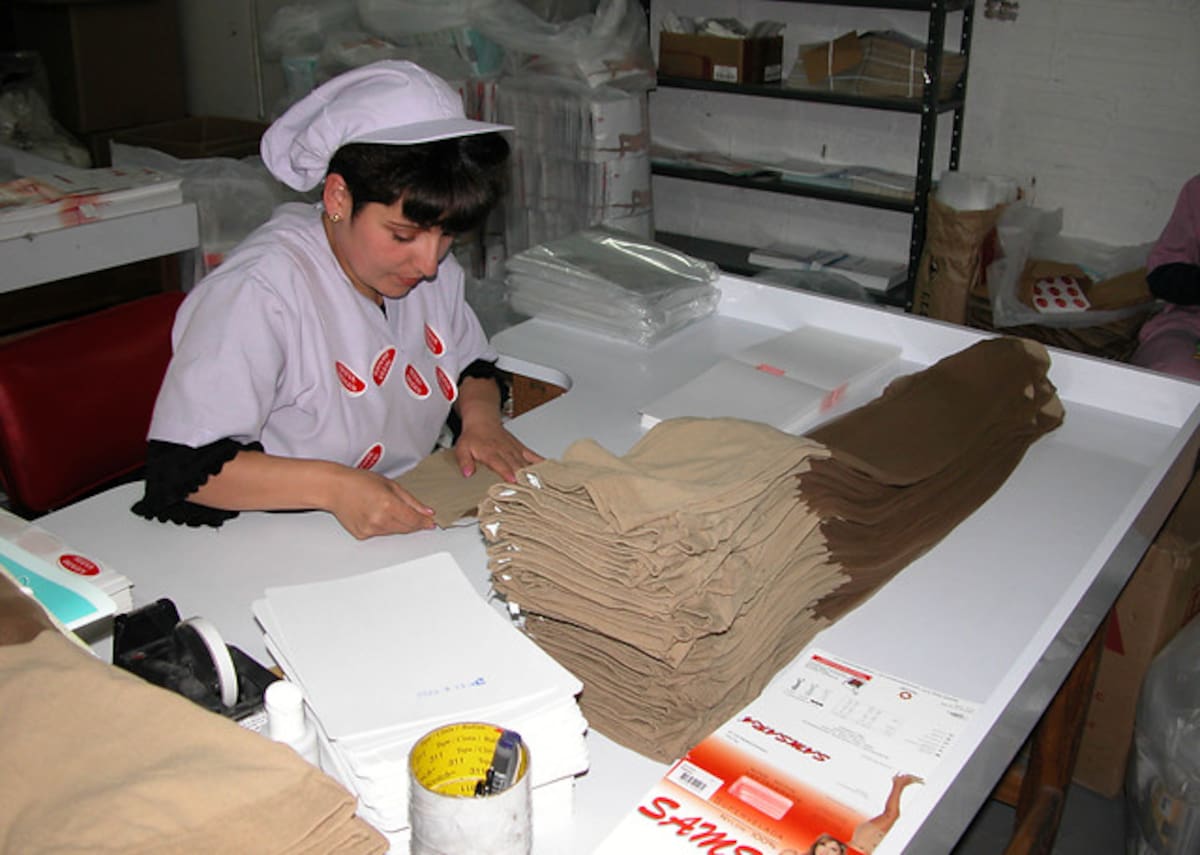 La actividad manufacturera sigue siendo el principal lastre del sector, con los textiles y autopartes como los de peor desempeño. COLPRENSA