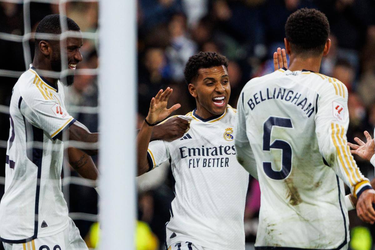 Real Madrid ganó y será líder de La Liga una jornada más