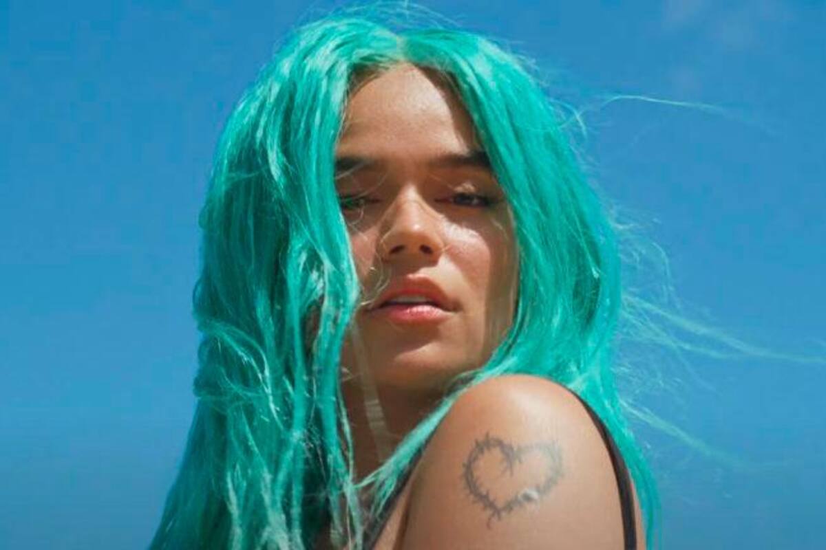 Karol G deslumbró a 38 mil personas en Cali junto al Grupo Niche