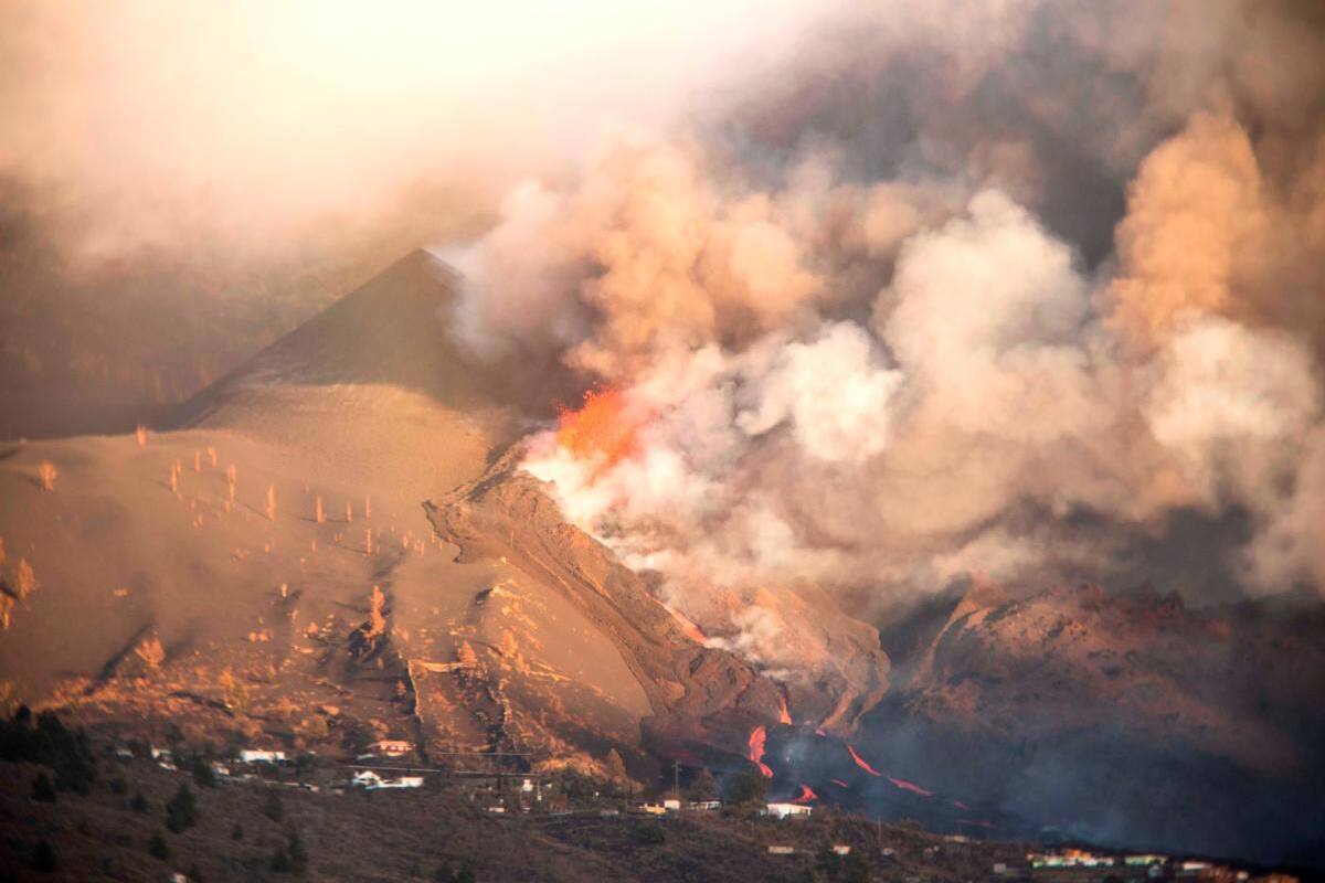 Volcán de La Palma: algunos vecinos podrán regresar a recoger enseres