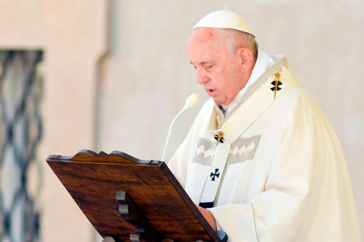 El Vaticano abre el debate sobre ordenar sacerdotes casados