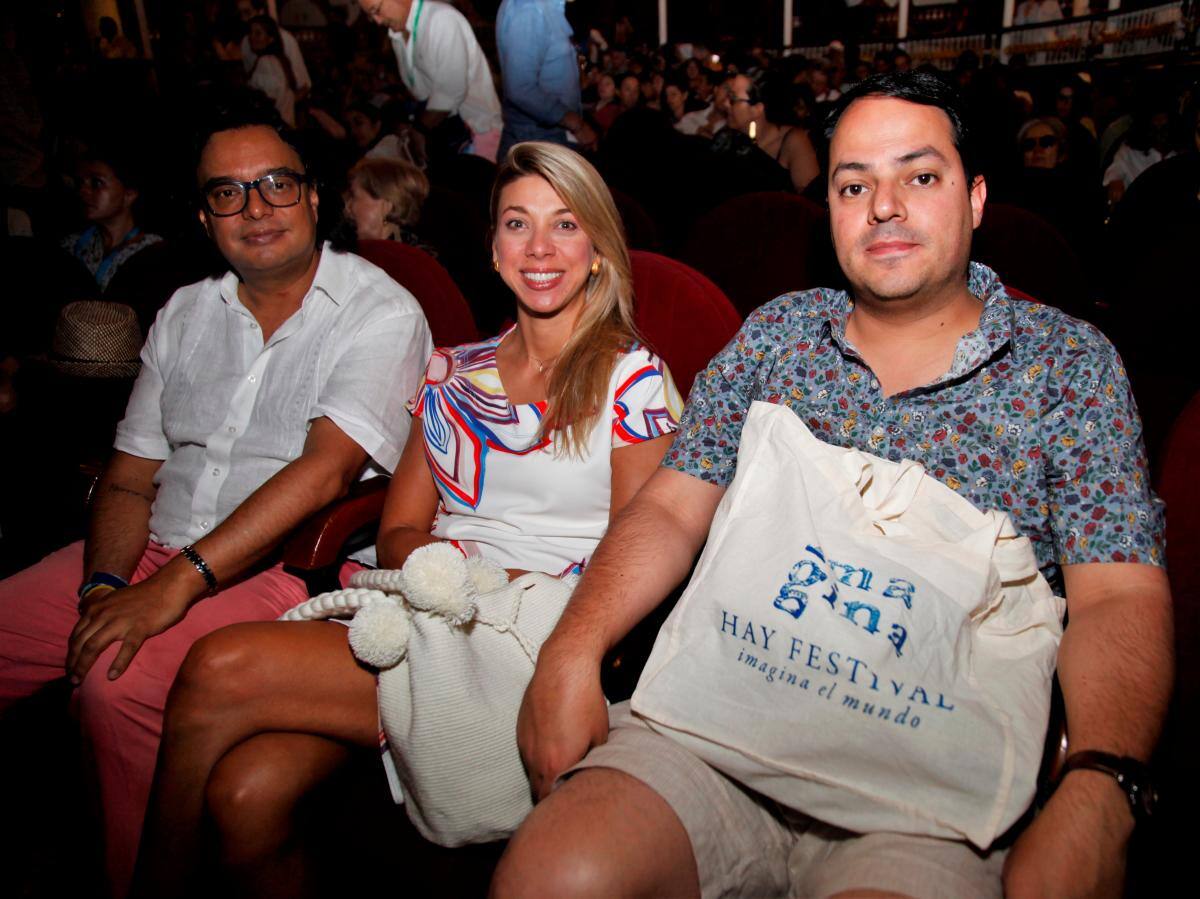 Andrés Grullo, Erika Juliana Suárez y Enrique Rojo.