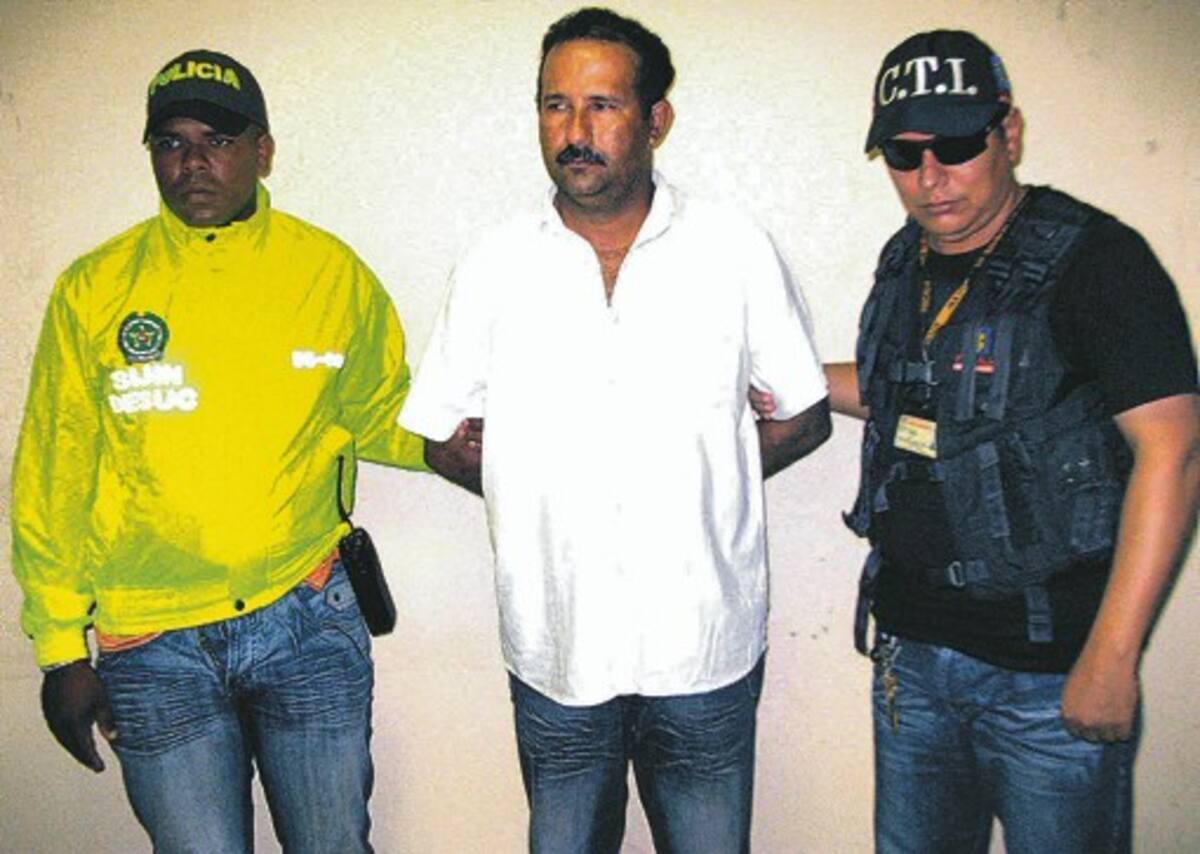 Erwin Nicolás Suárez Pérez, docente capturado.