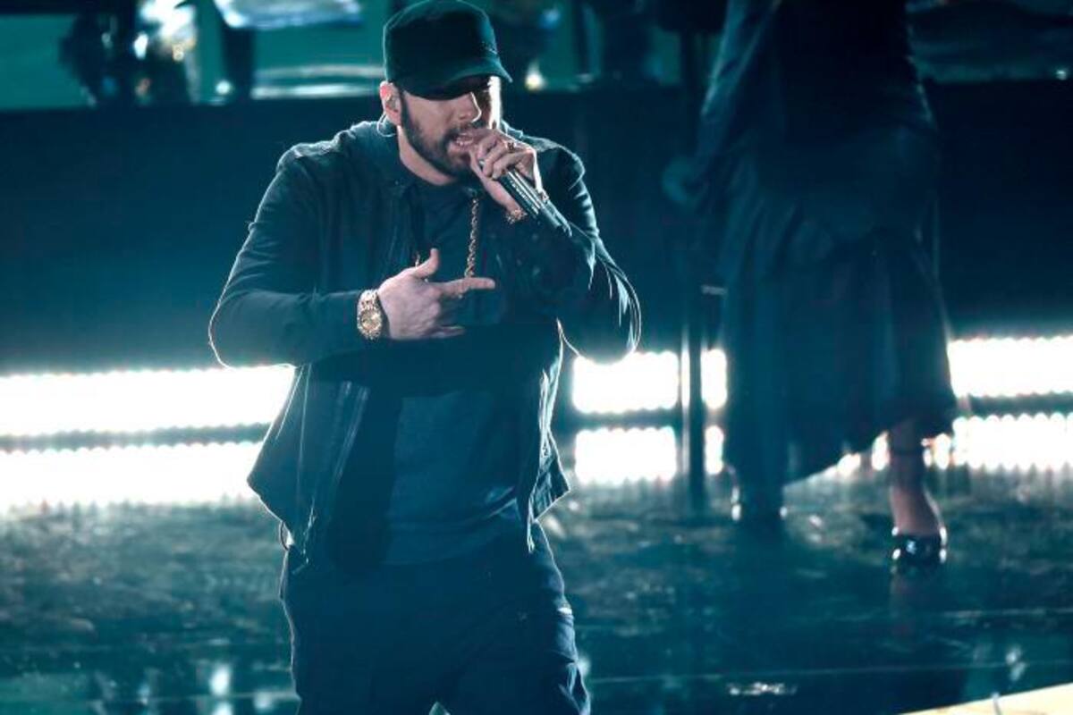 Eminem actúa por sorpresa en los Óscar con la canción de la película “8 Mile”