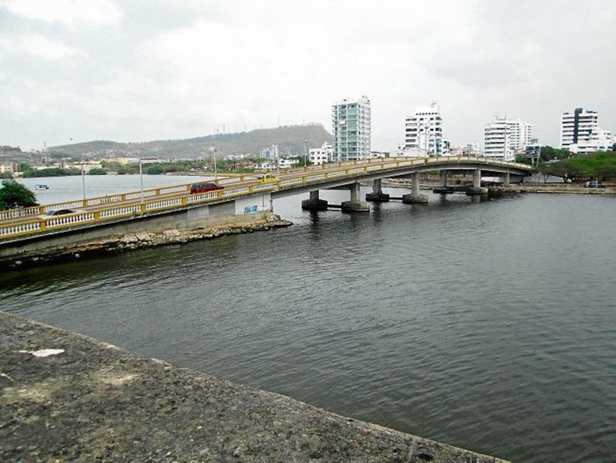 Puente Román, tal como es hoy. PEDRO TORRES, GENTE BAHÍA - EL UNIVERSAL