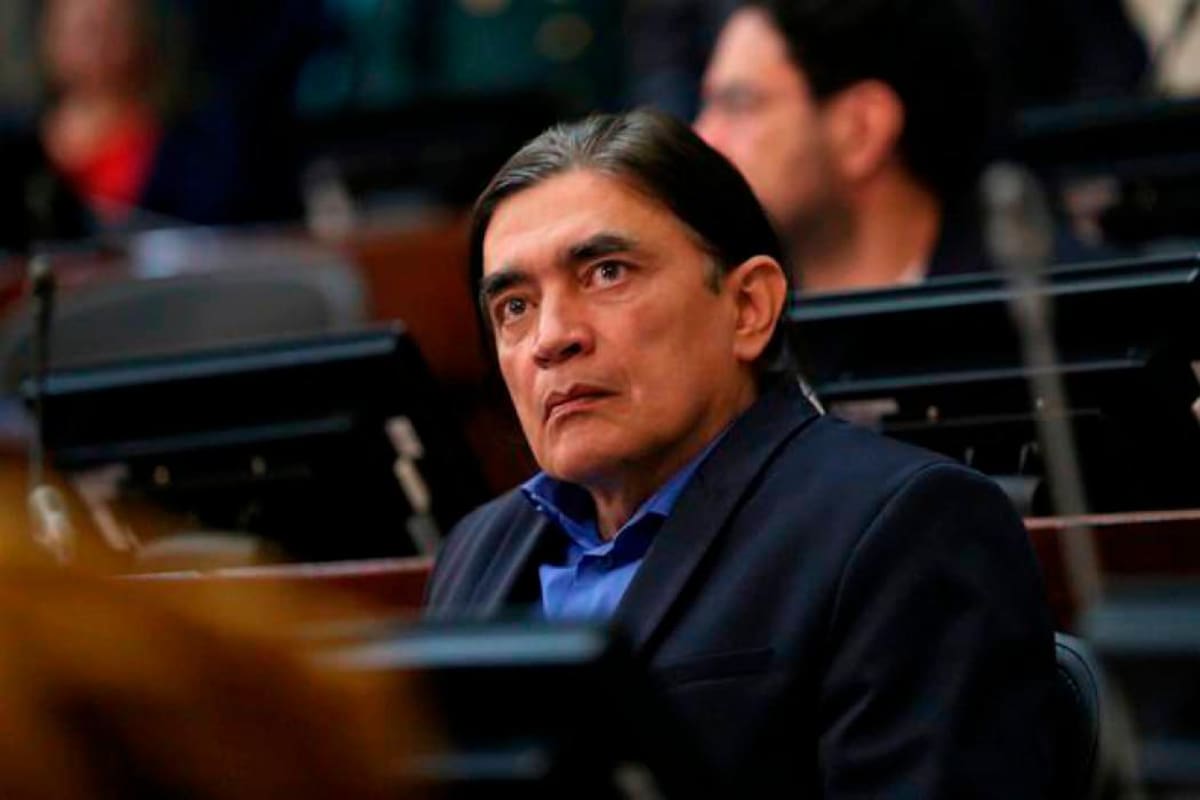 Señalamientos en contra de Gustavo Bolívar: “tiquetes por casi 2 mil millones”