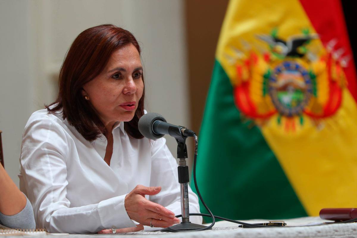 Bolivia rompe relaciones con Maduro y deja Unasur y Alba
