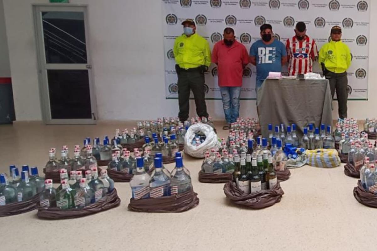 Desmantelan fábrica clandestina de licor en el Atlántico
