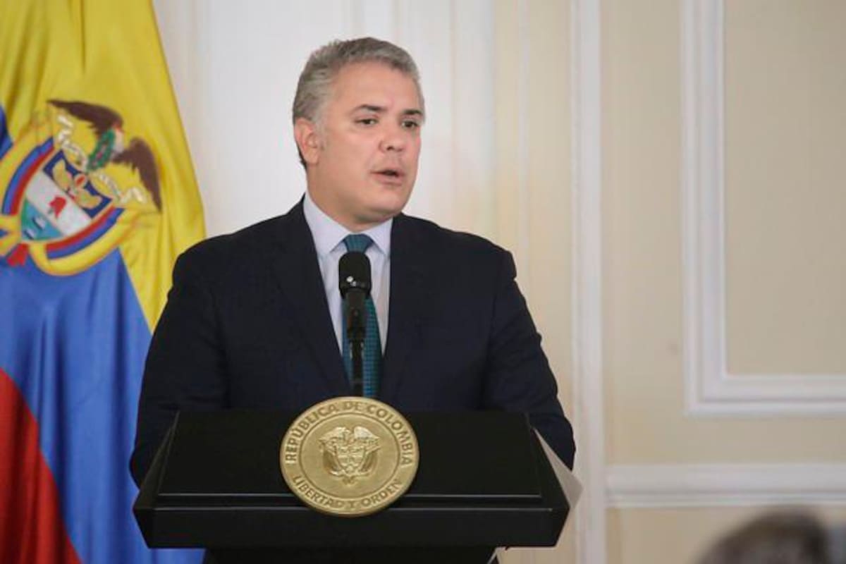 Iván Duque ordena aislamiento preventivo a viajeros de cuatro países