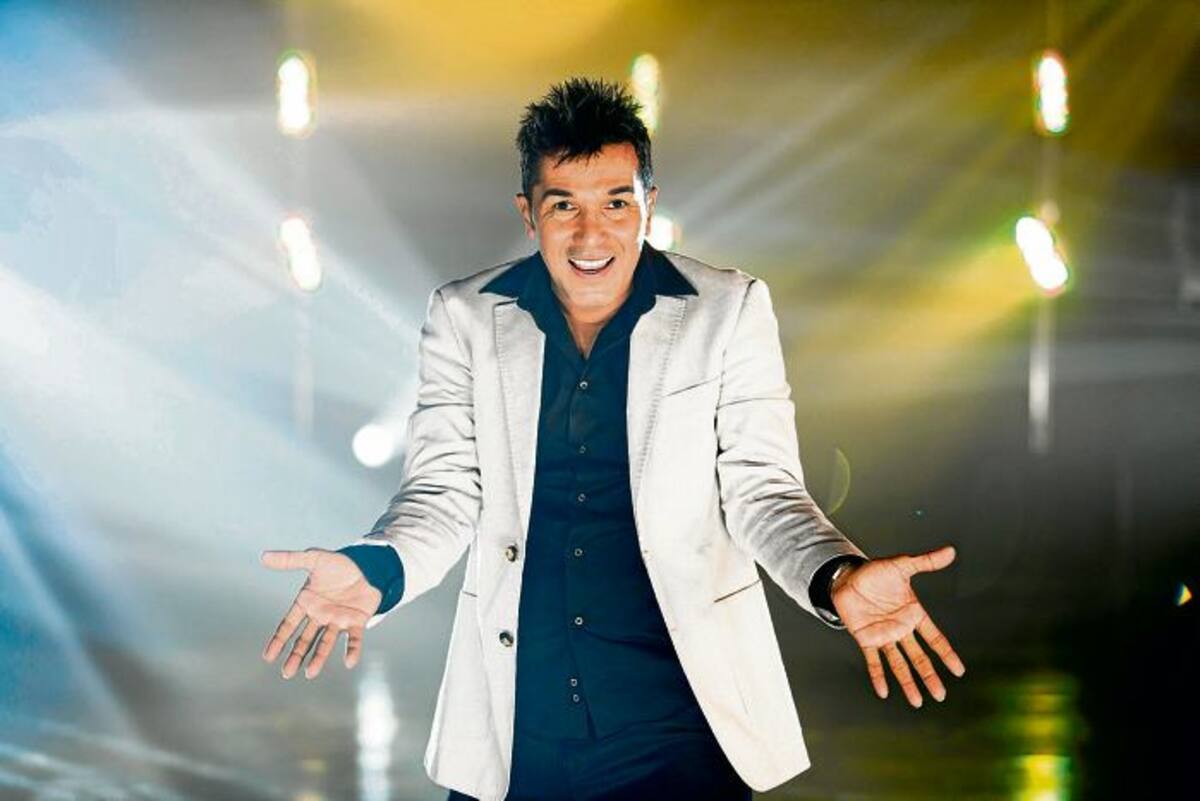 A sus 48 años, Checo es empresario, productor, manager, cantante y ahora lo vemos en las noches como bailarín en La Pista. FOTO: CORTESÍA