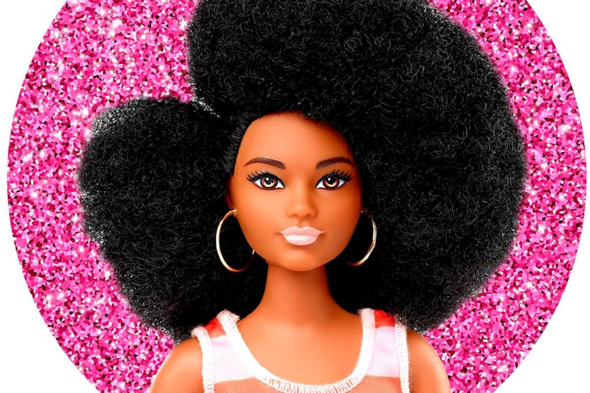 Netflix compró el documental de la primera muñeca Barbie negra