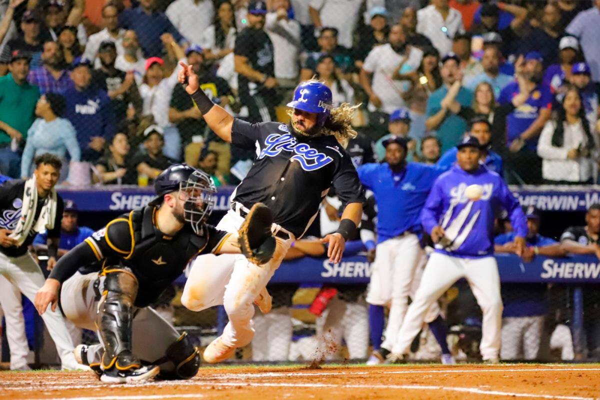 ¡Jorge Alfaro volvió a brillar con los Tigres de Licey!