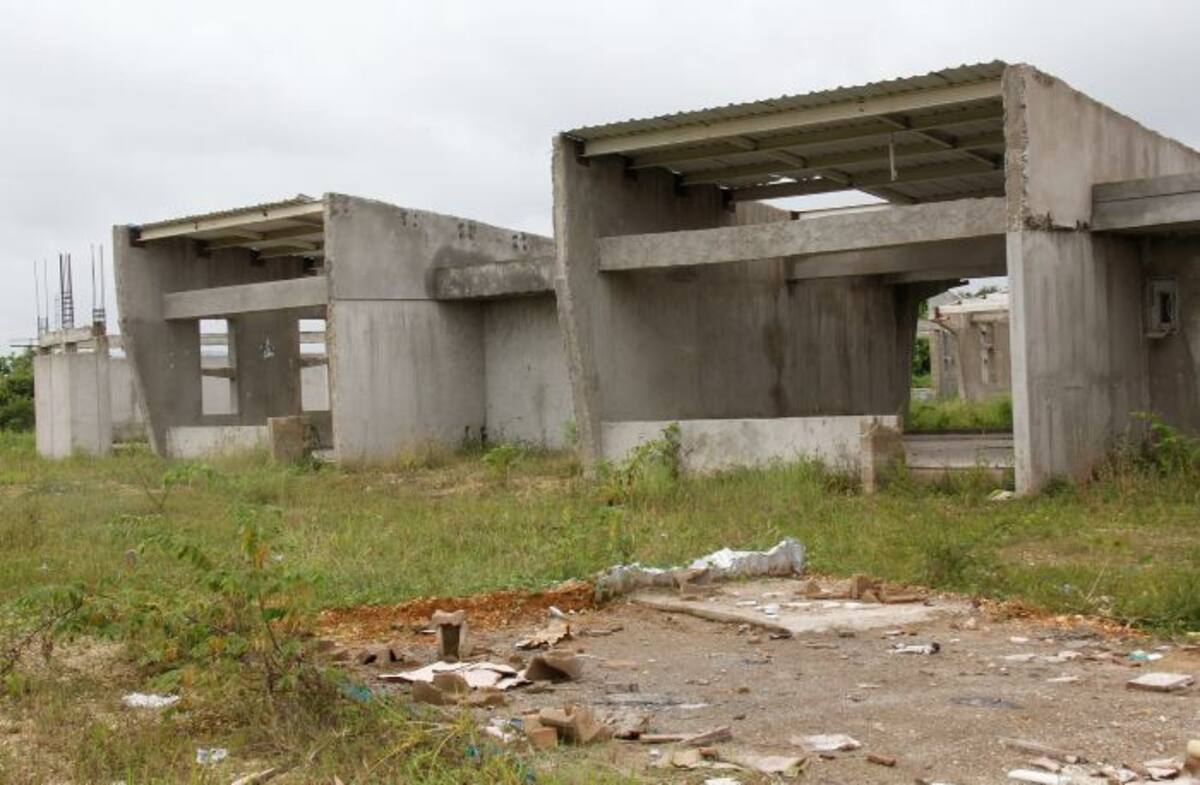 Este es el estado actual del Hogar Múltiple que beneficiaría a las comunidades de Flor del Campo, Ciudad Bicentenario y Colombiatón.
