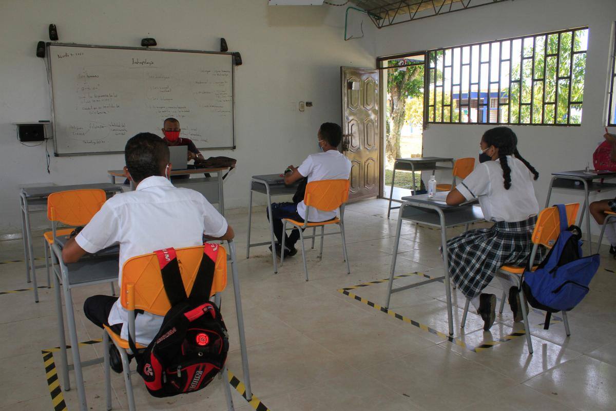 Instituciones educativas de Bolívar avanzan hacia la jornada única