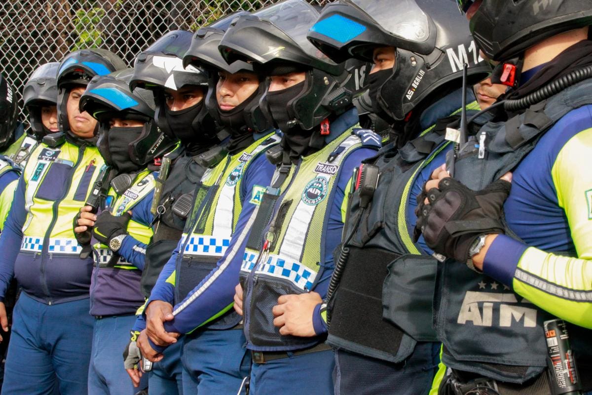 Ecuador exigirá antecedentes penales a extranjeros que lleguen por Colombia o Perú