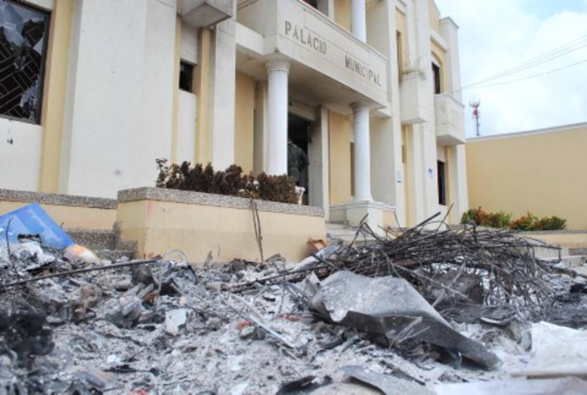 Las instalaciones de la Alcaldía de San Andrés de Sotavento quedó destruida en su totalidad.