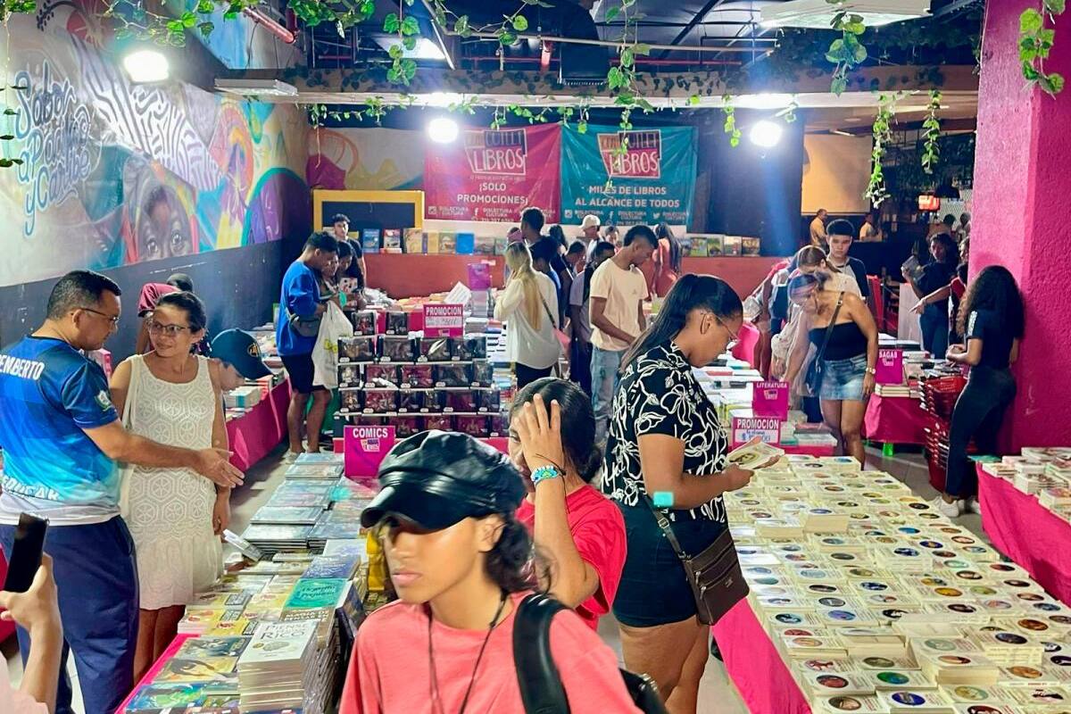 ¡Aún estás a tiempo! Gran Outlet de Libros se extiende en Cartagena