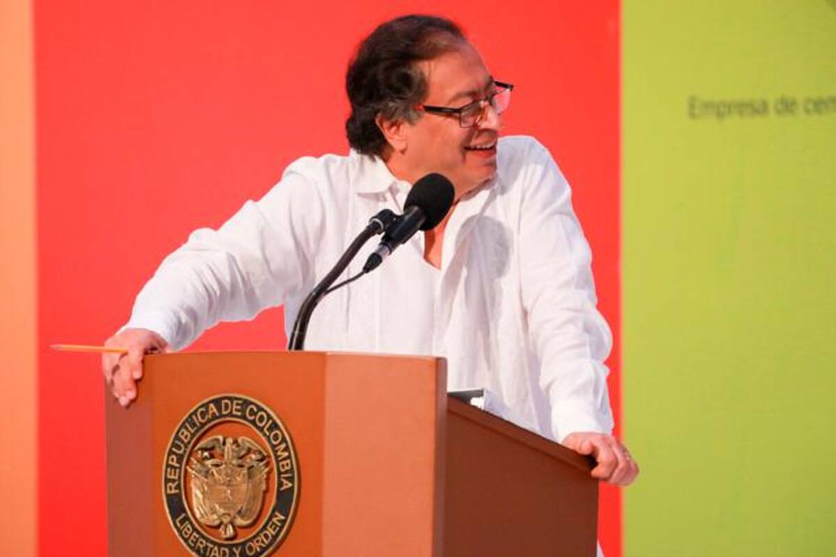 Presidente Petro reacciona a la caída del desempleo en Colombia