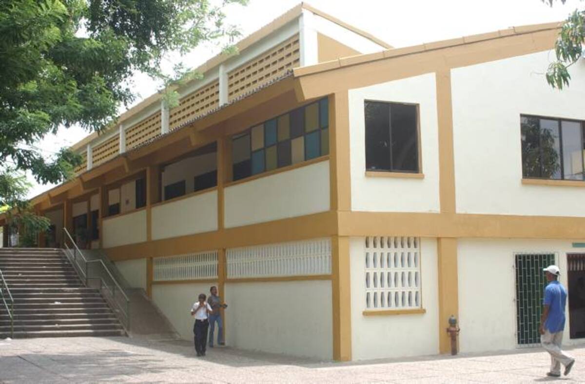 La Institución Educativa José Manuel Rodríguez Torices (Inem), cuenta con 2.800 estudiantes desde preescolar, primaria, bachillerato y la jornada nocturna. Archivo