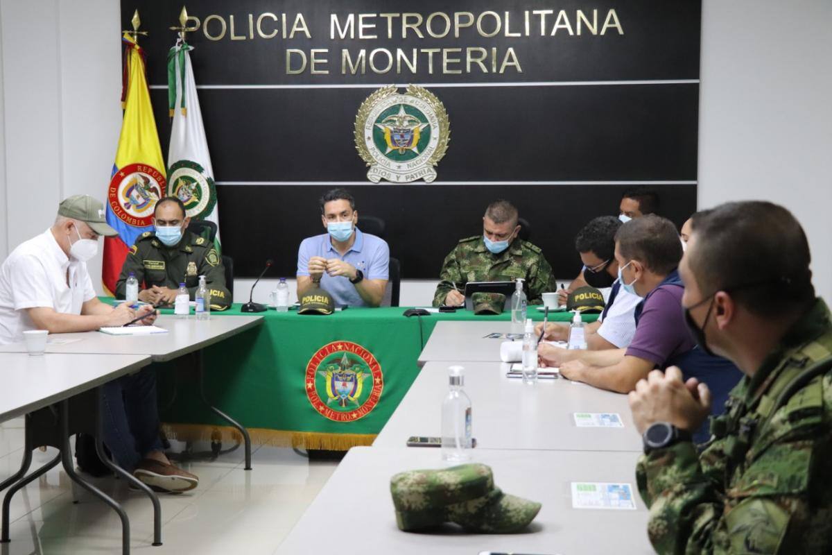 20 millones de recompensa para capturar a grupo que amenazó en fiesta en Montería