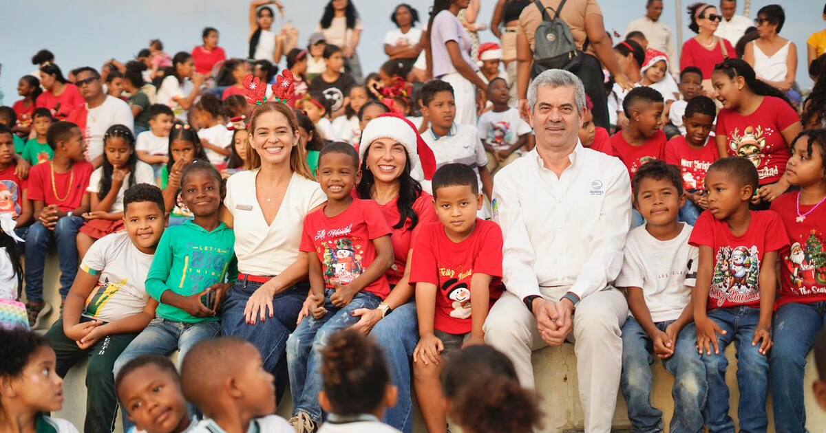 Niños celebraron novena navideña con la Alcaldía en Serena del Mar