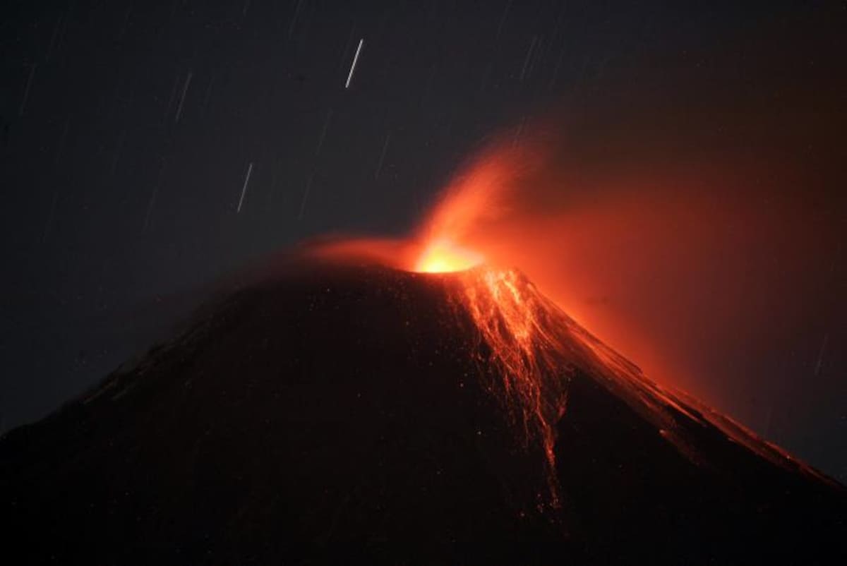 El volcán Tungurahua. AFP CARLOS CAMPANA