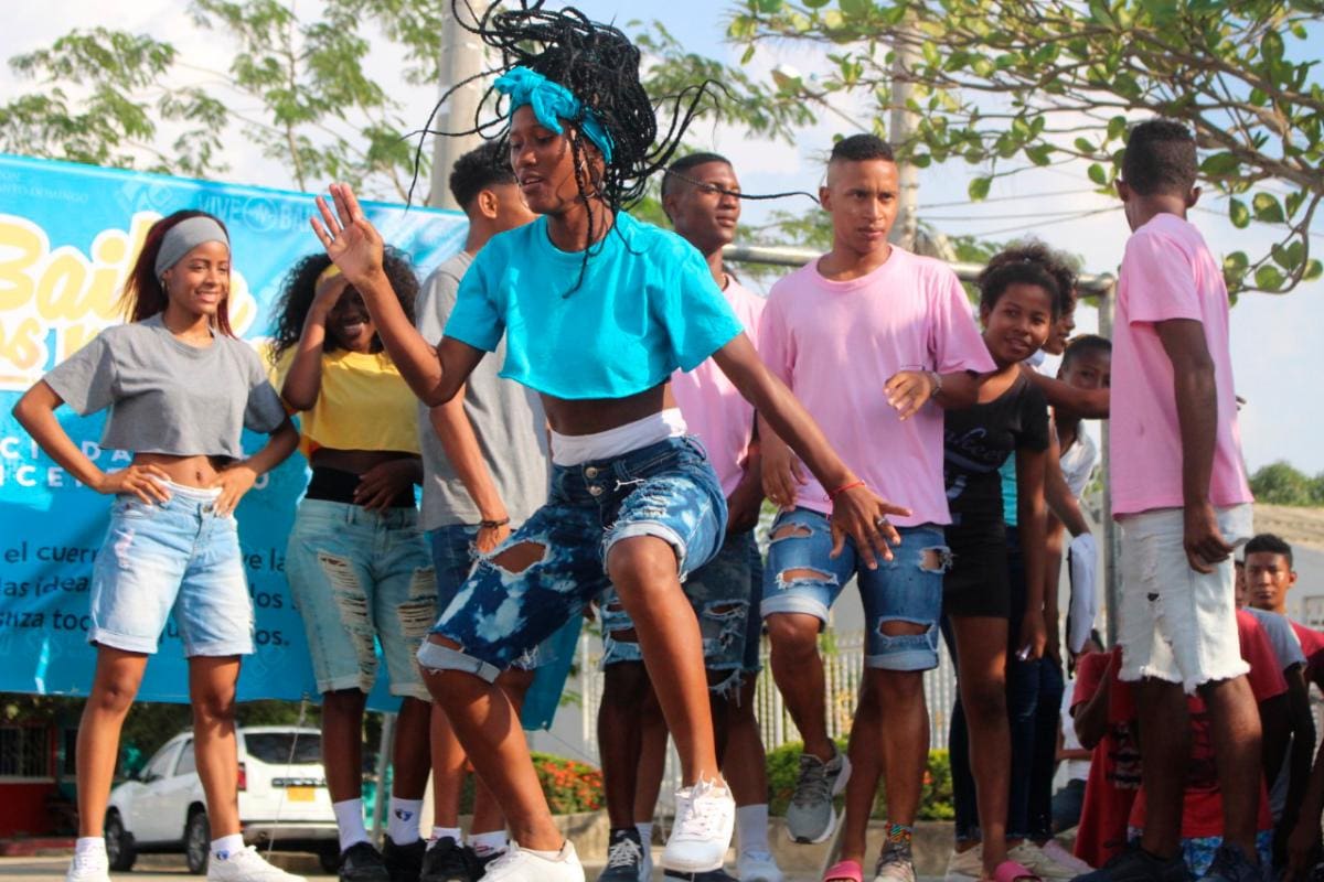 Llega “Bailar nos mueve” a Ciudad del Bicentenario