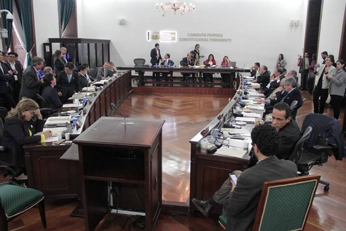 Los congresistas solicitaron la presencia del fiscal General de la Nación, Néstor Humberto Martínez, y del procurador General de la Nación, Fernando Carrillo. Colprensa.