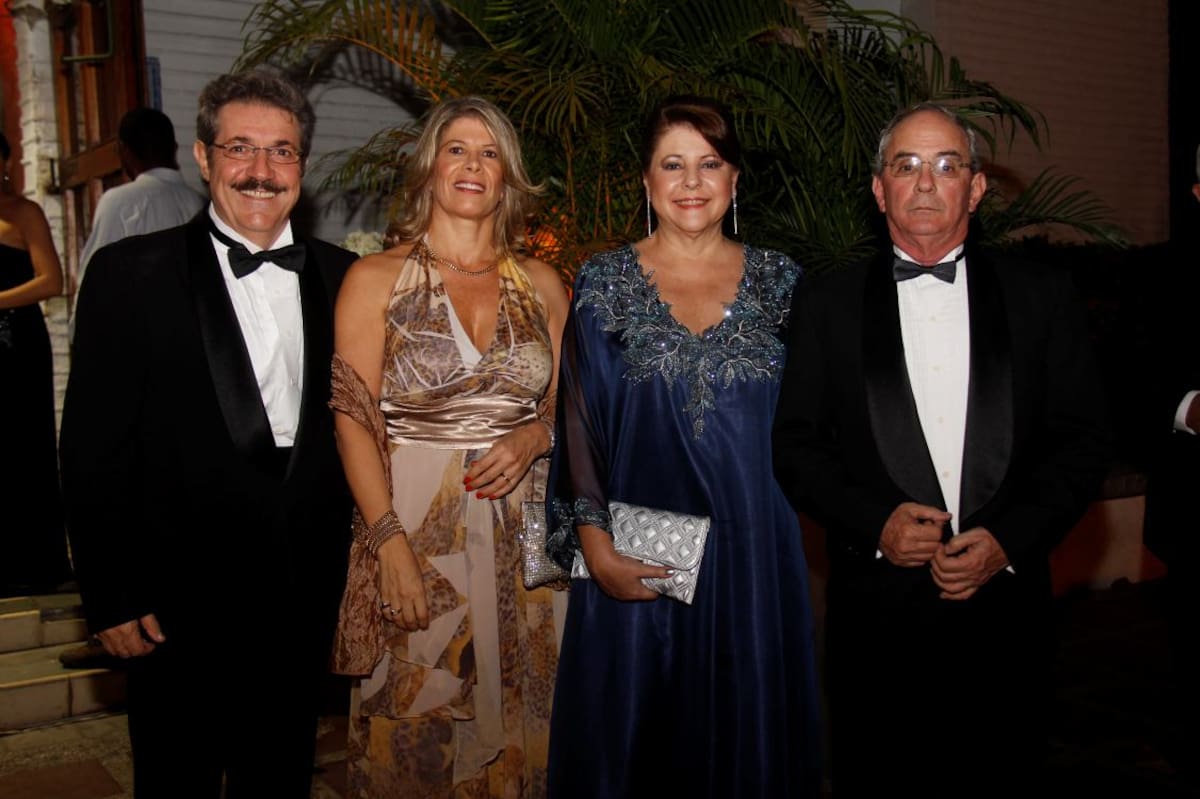 José María De La Espriella, María Josefina Suárez, Patricia Sierra y Rafael Román.