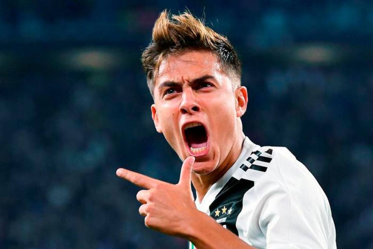 Dybala recibe el premio de mejor jugador de julio en la Serie A