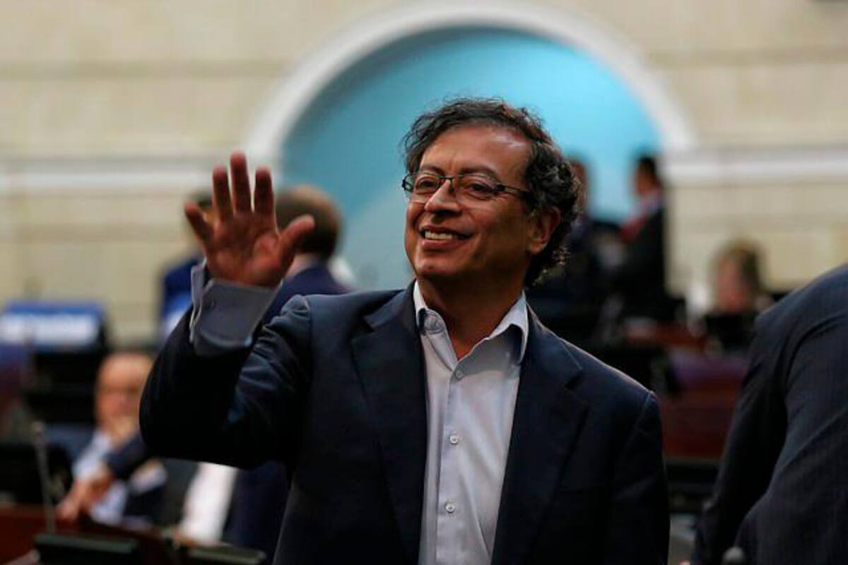 Condenan al Estado por chuzadas del DAS a Gustavo Petro
