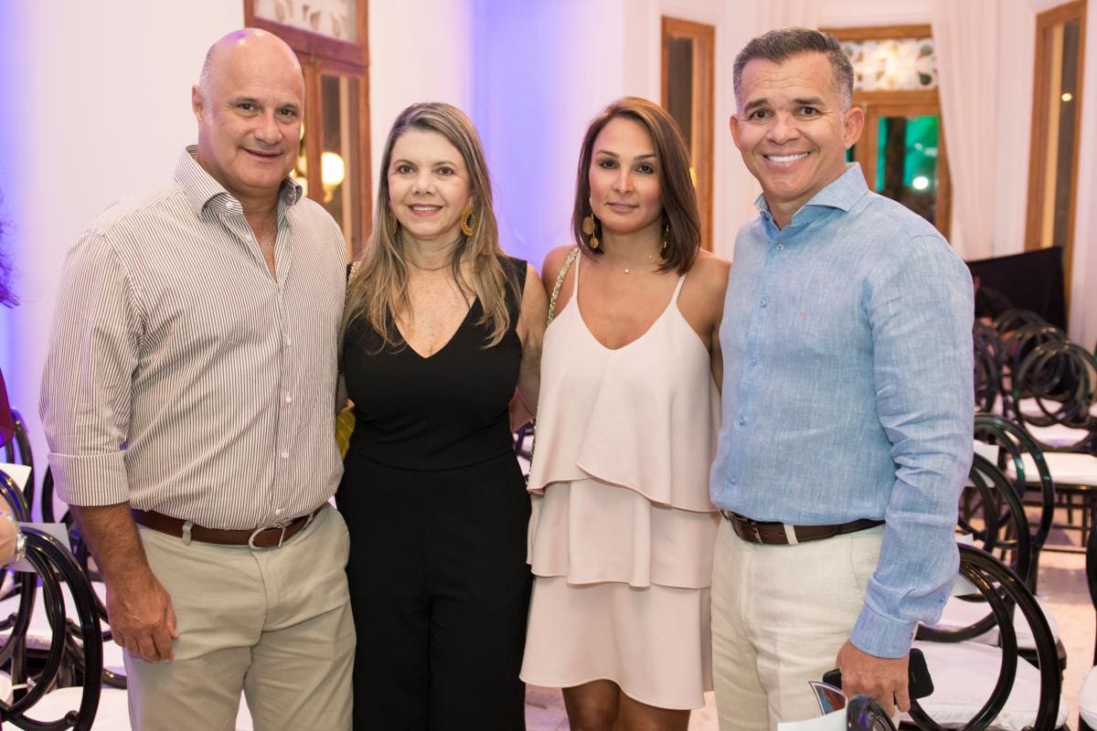 Ricardo Fernández, Lorena Schembri, Sandra Malabet y Aquiles Mercado.