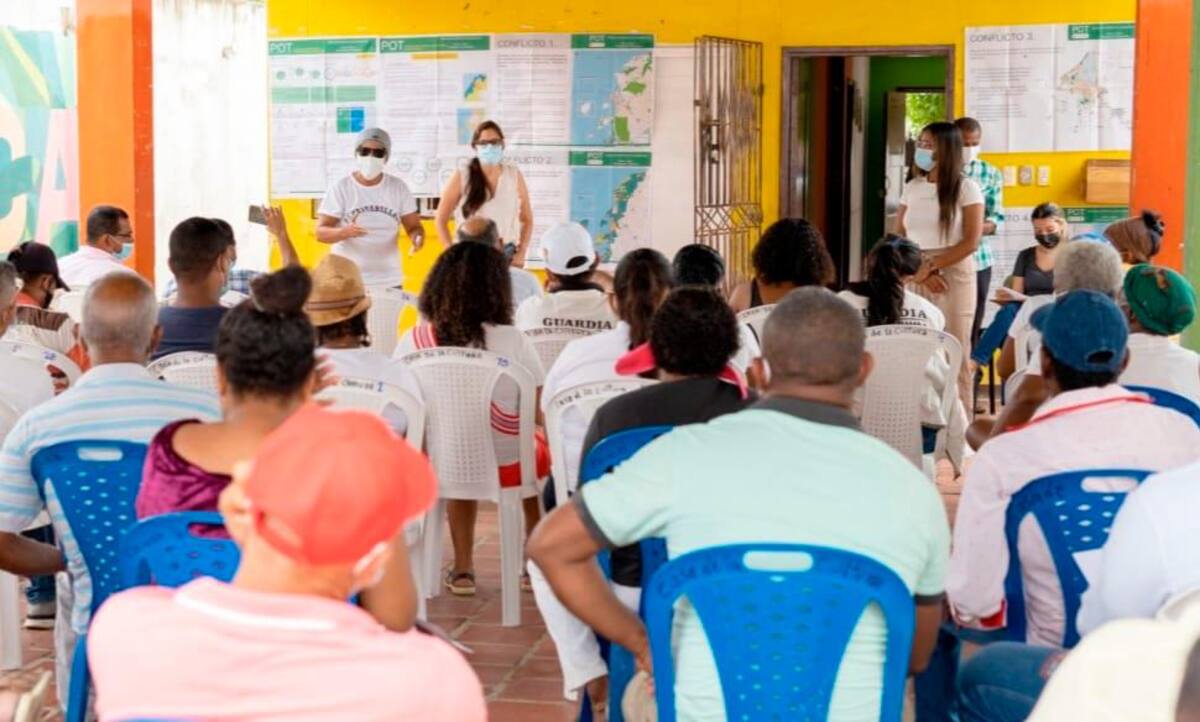 Mesa de participación realizada durante la fase de diagnóstico del POT en Bayunca. //CORTESÍA