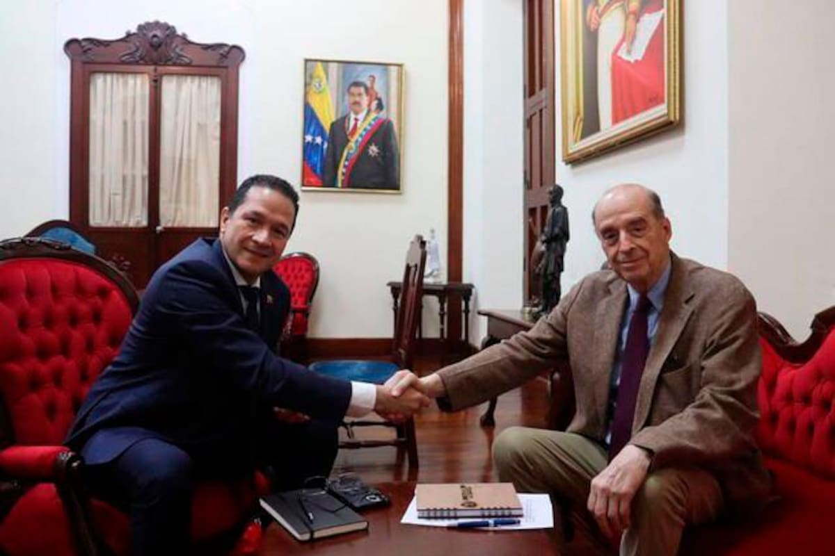 Colombia y Venezuela restablecerán relaciones a partir del 7 de agosto