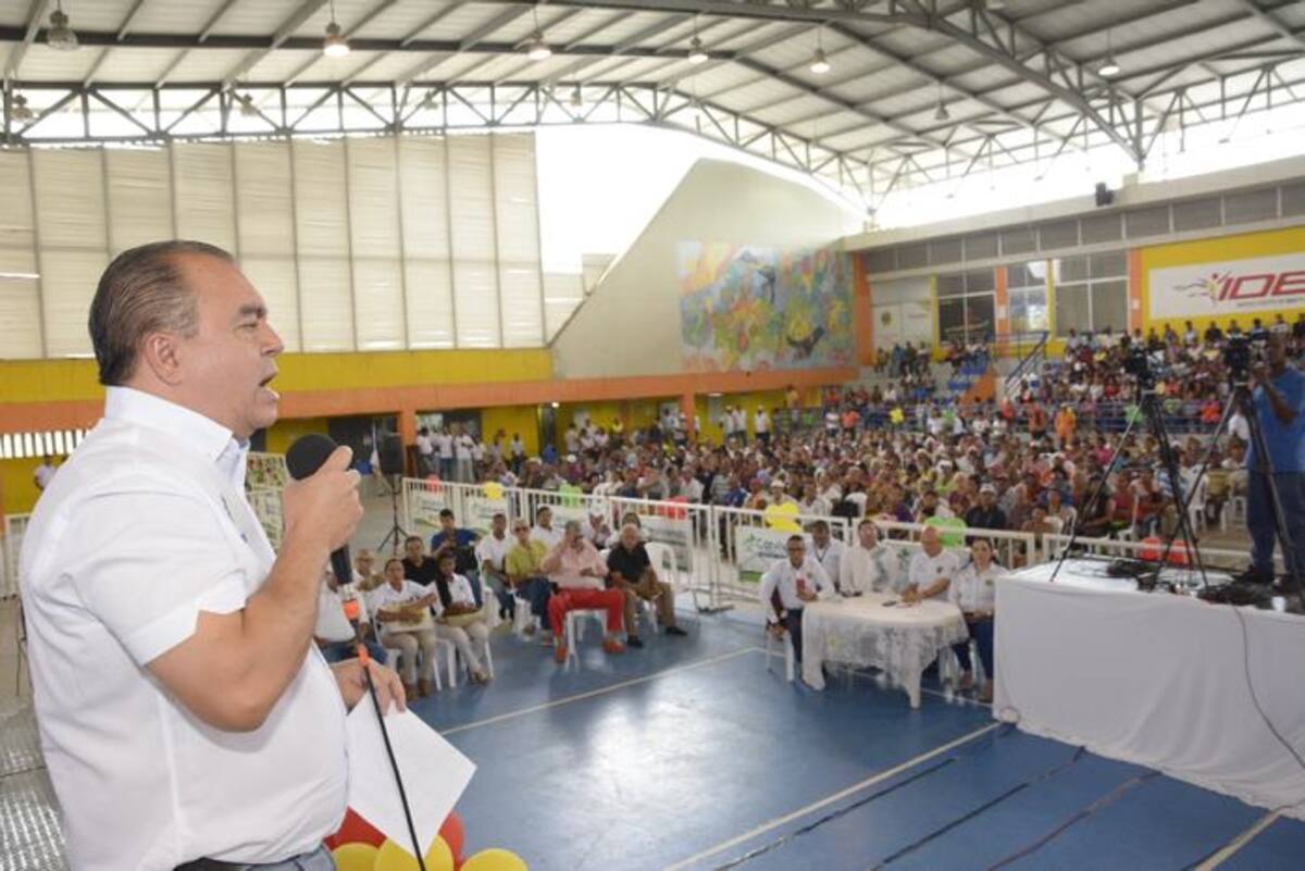 William García Tirado, gerente de Corvivienda. Cortesía