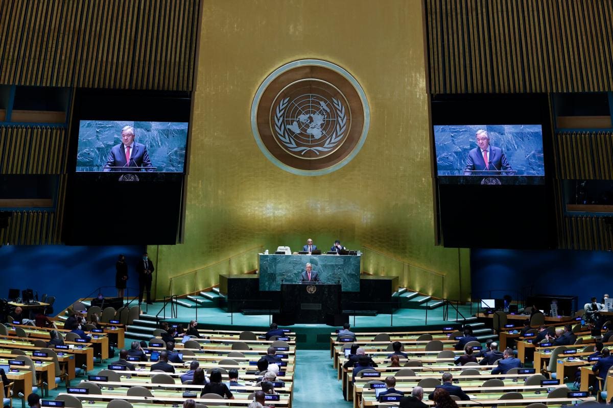 La ONU aprueba convocar sesión especial de la Asamblea General sobre Ucrania