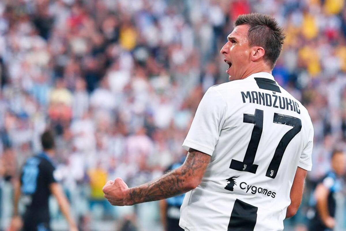 Mario Mandzukic cerca de jugar en Rusia