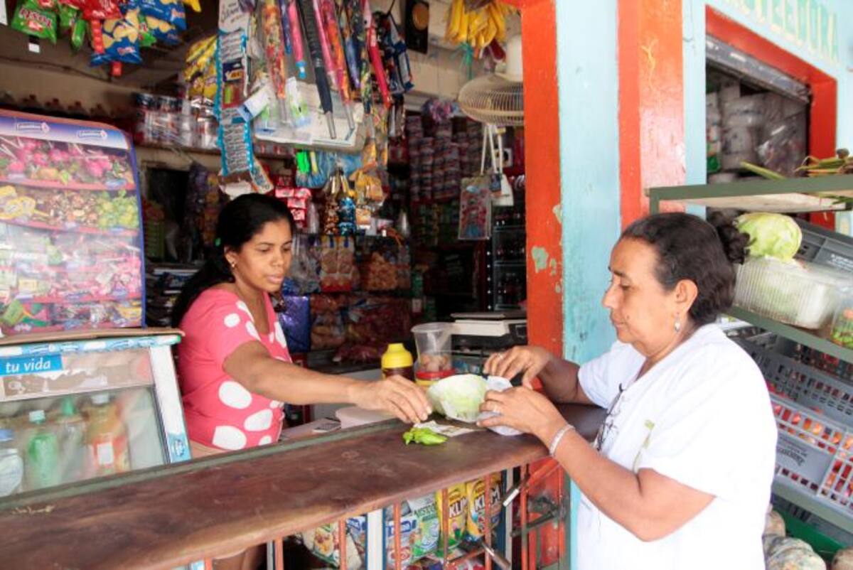 En Cartagena, según Fenalco, hay 4000 tiendas. Archivo.