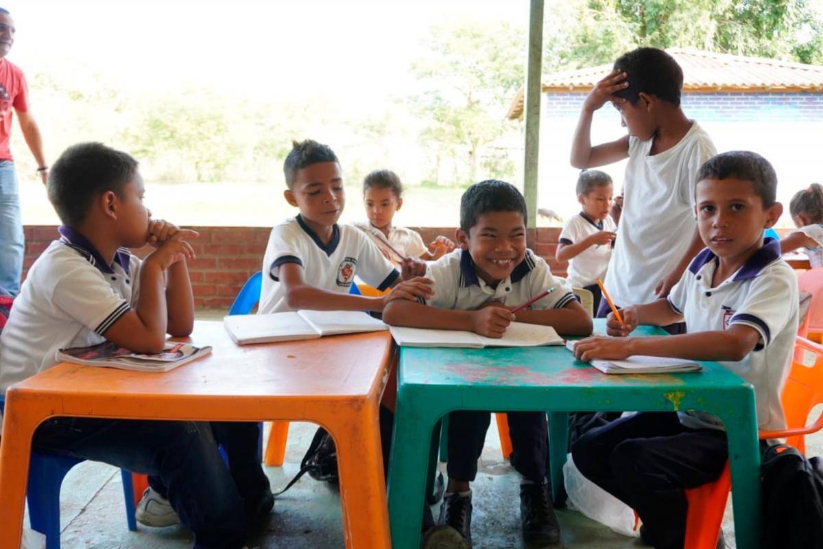 Alianza para apoyar la educación a distancia por COVID-19