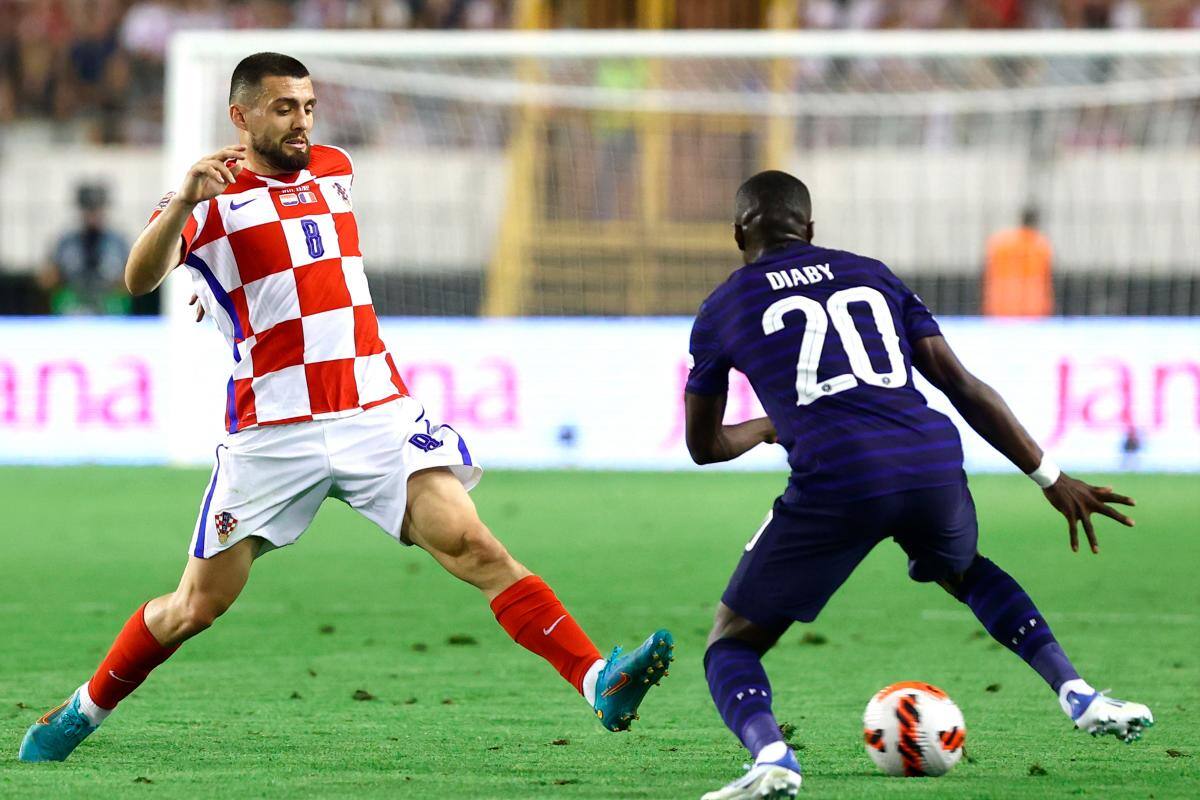 Rabiot y Kramaric rompen el tedio