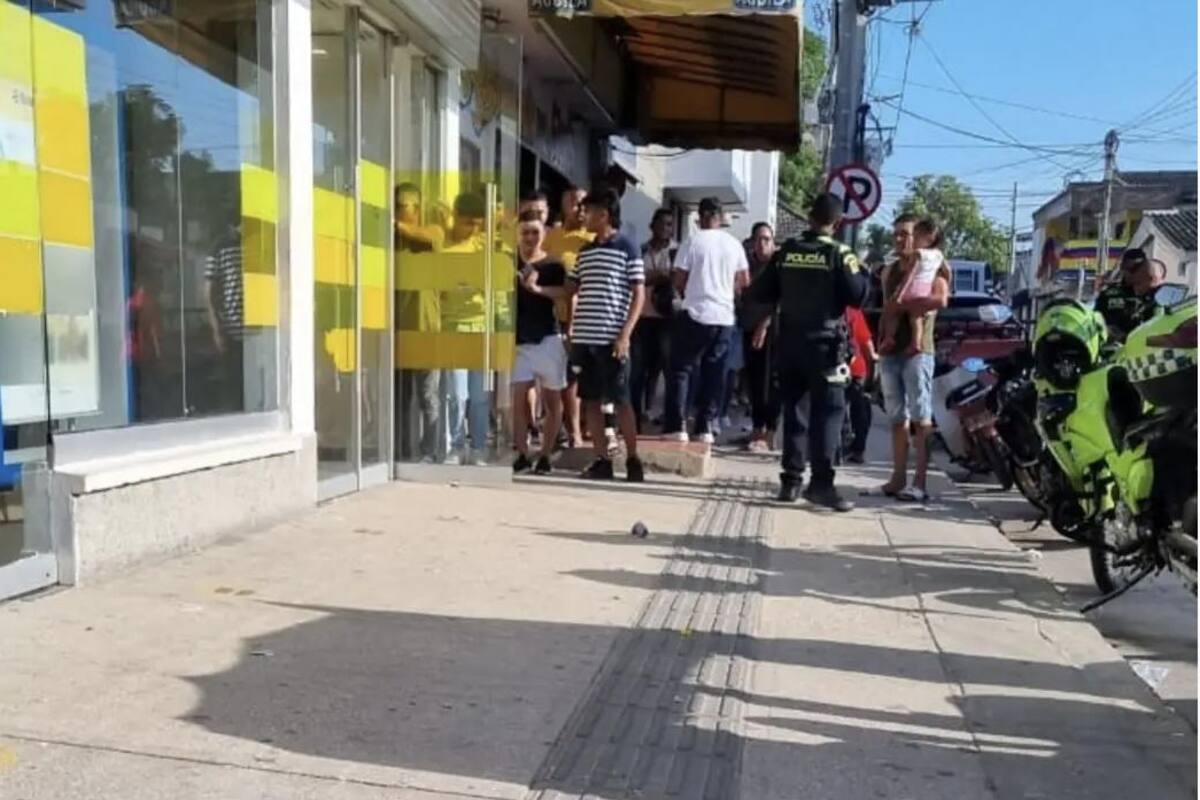 Revuelo porque cajero de Bancolombia entregó dinero de más a usuarios