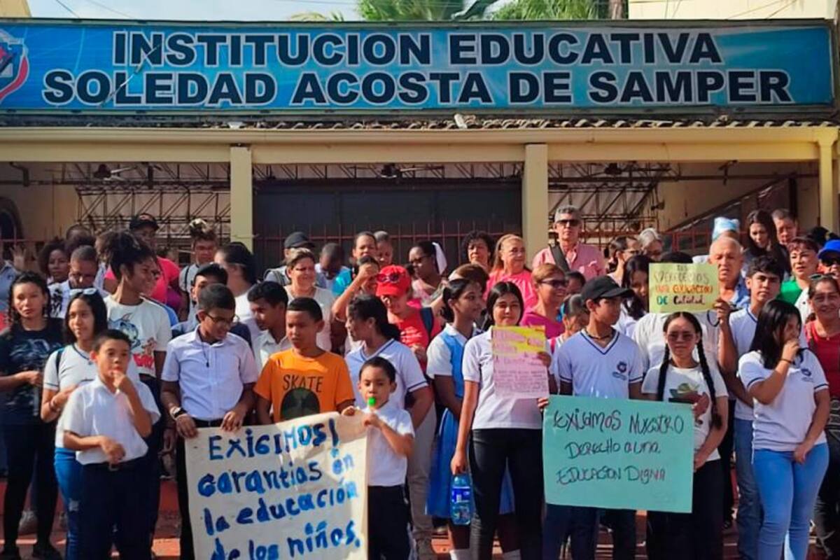 Hoy, puja para escoger a operador de aseo en colegios