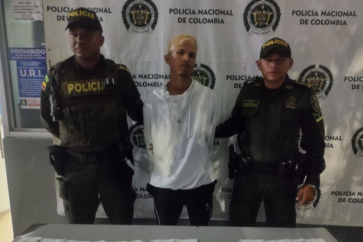 “Con el dinero en las manos”: así cayeron extorsionistas de comerciantes