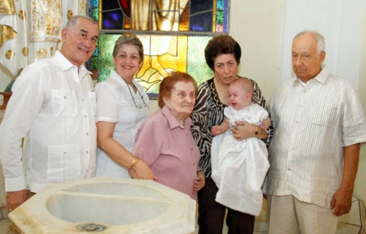 Álvaro Beltrán, Alejita Milanés, Genny Succar, Hortensia Sedán y Luis Cano.