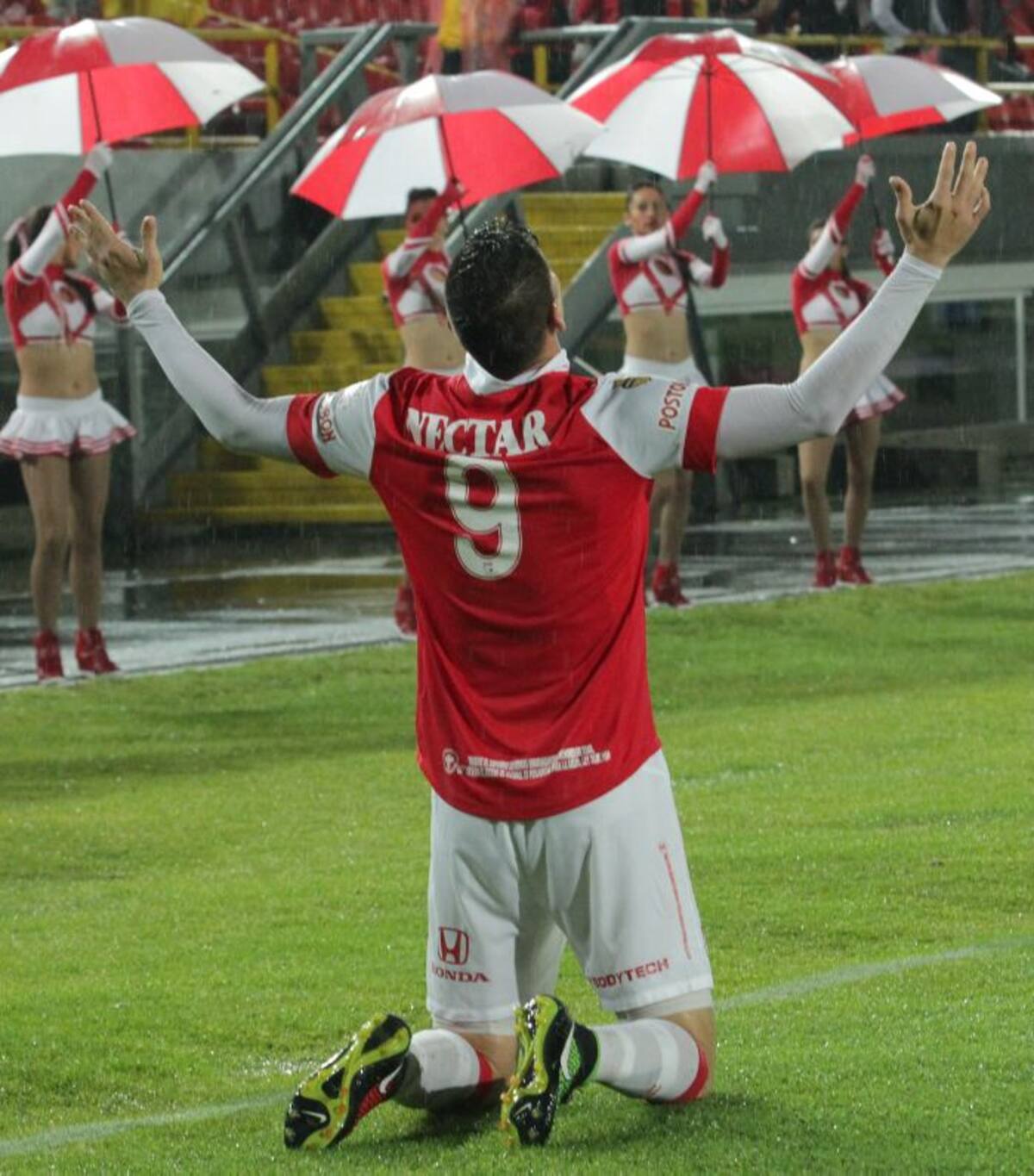 Santa Fe buscará volver a ganar la Copa Postobón. COLPRENSA