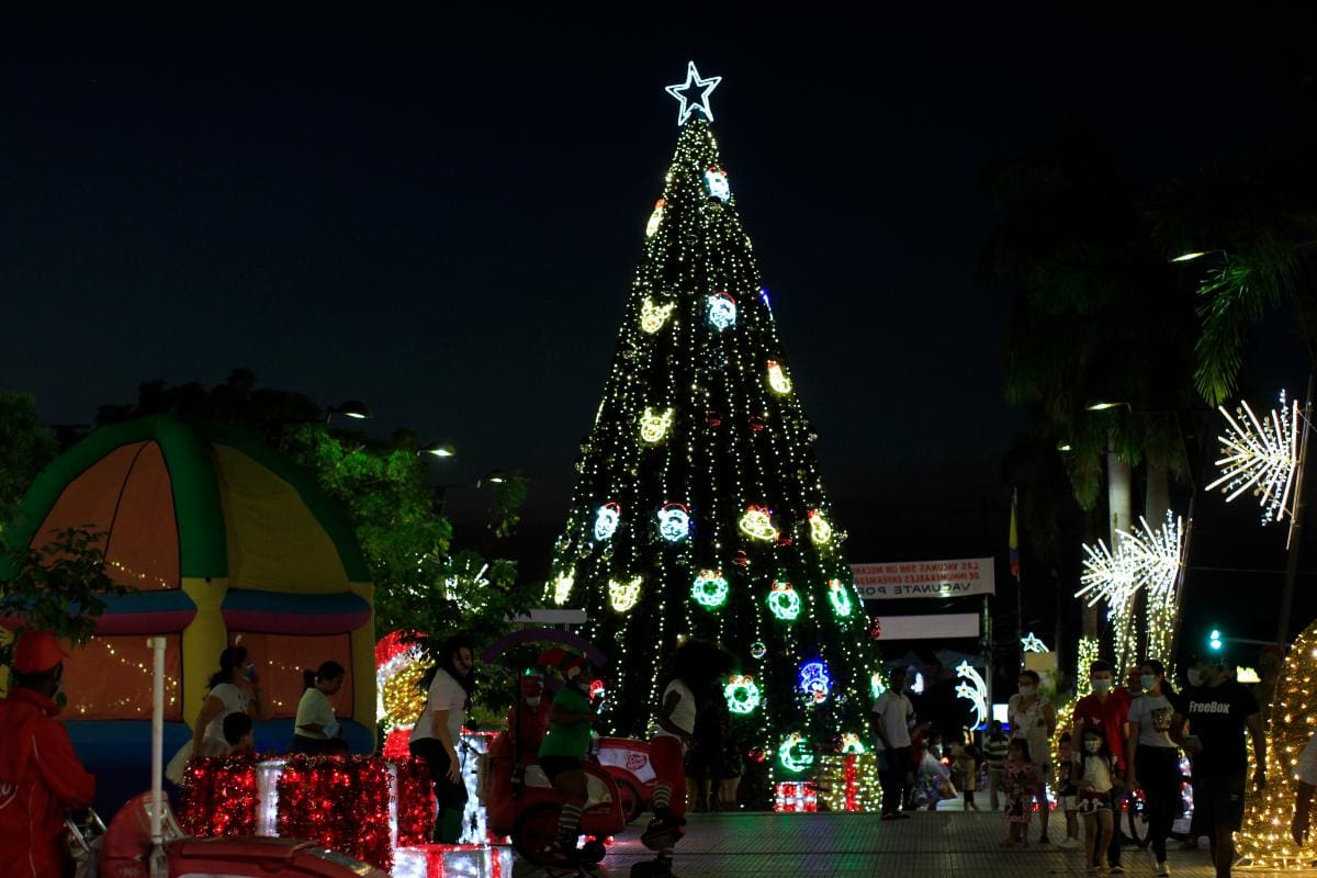 Más de 90 mil luces tiene el alumbrado navideño de Turbaco