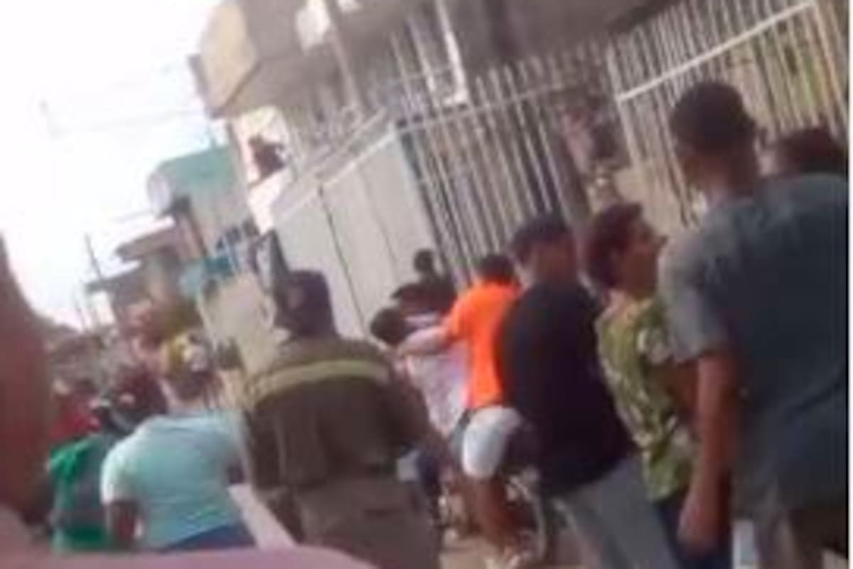 Video: sicarios balean a joven cuando caminaba por una calle de Ceballos